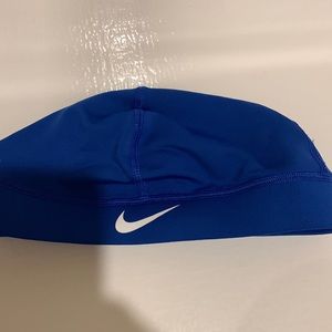 Nike skull cap one size